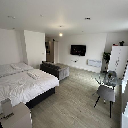 Manchester Old Trafford Studio Apartment Ngoại thất bức ảnh